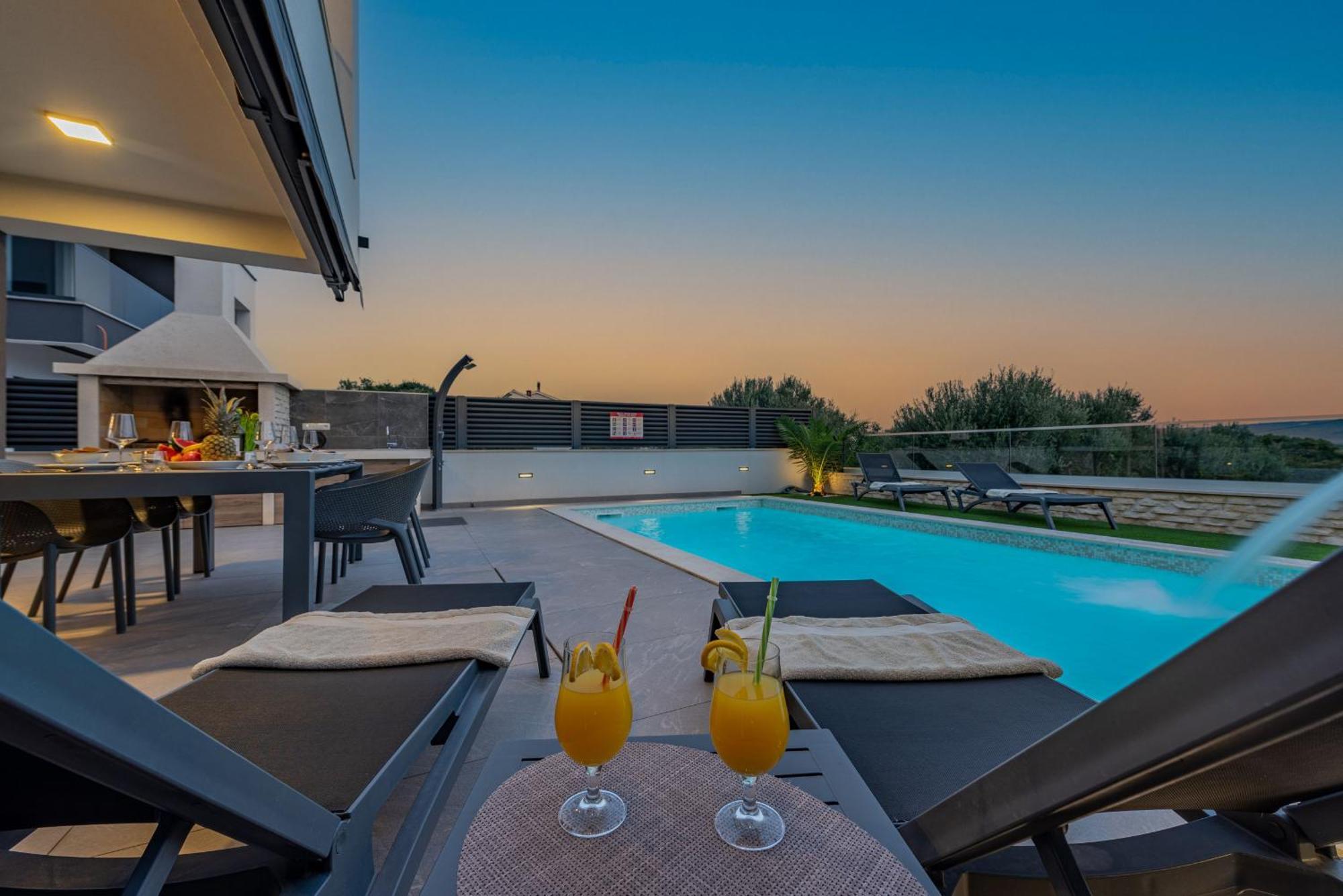 Villa Blue Sky 2 Zadarvillas Turanj Buitenkant foto