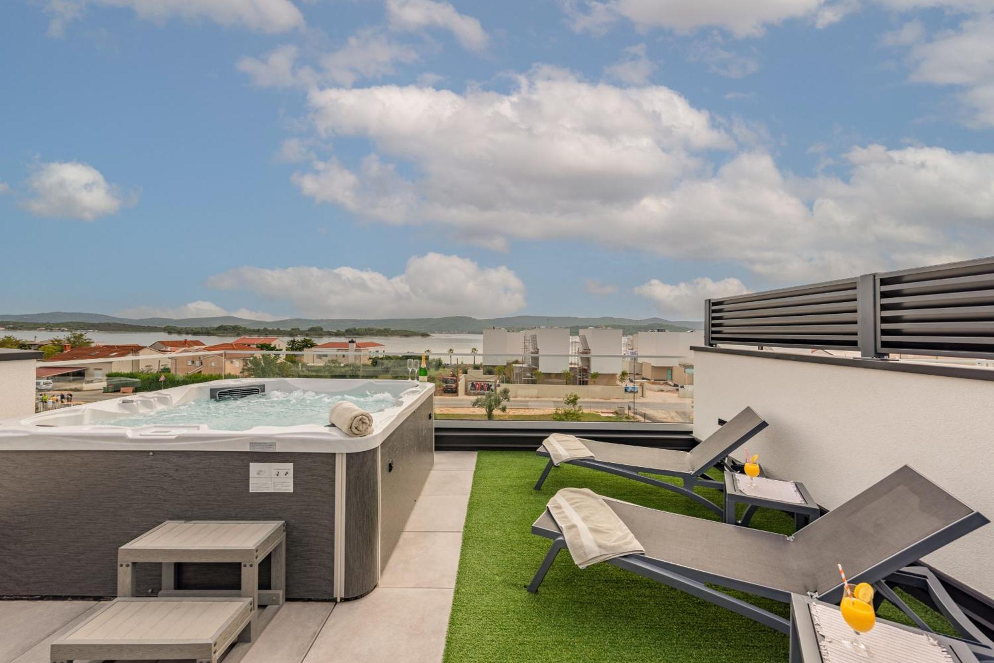 Villa Blue Sky 2 Zadarvillas Turanj Buitenkant foto